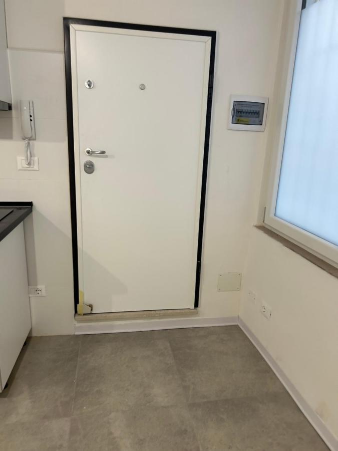 Appartamento Roma Parma Bagian luar foto